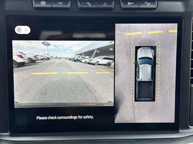 2023 Black Metallic Ford Super Duty F-250 SRW Lariat 4X4 Truck