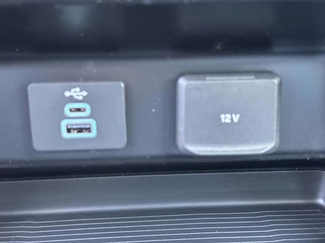 2026 Oxford White Ford Super Duty F-250 SRW 4X4 Truck