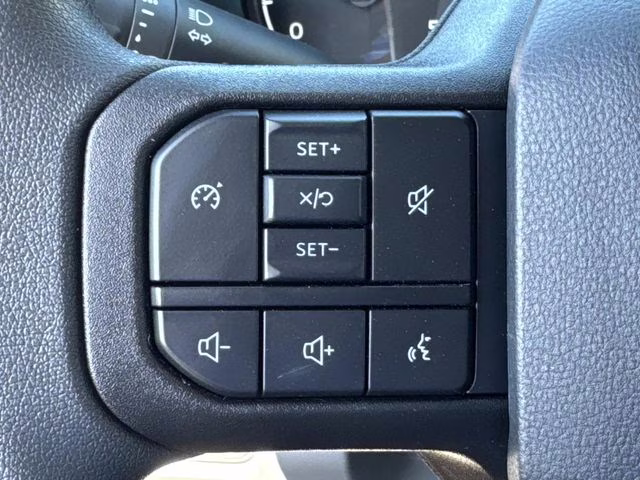 2026 Oxford White Ford Super Duty F-250 SRW 4X4 Truck