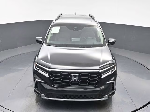 2025 Crystal Black Pearl Honda Pilot Elite AWD SUV