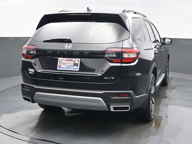 2025 Crystal Black Pearl Honda Pilot Elite AWD SUV