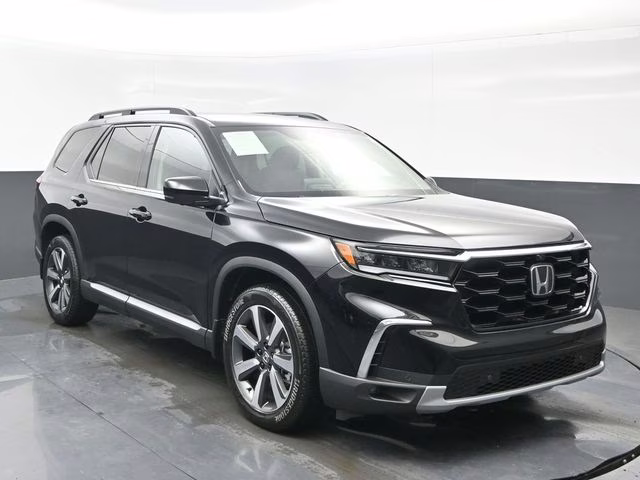 2025 Crystal Black Pearl Honda Pilot Elite AWD SUV