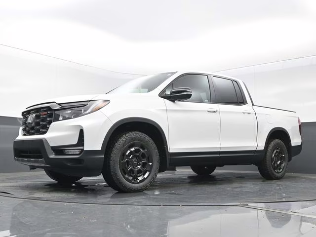2026 Platinum White Pearl Honda Ridgeline TrailSport+ AWD Truck