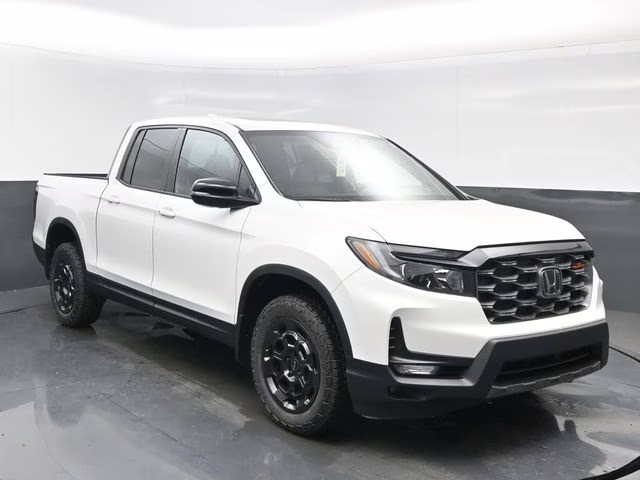 2026 Platinum White Pearl Honda Ridgeline TrailSport+ AWD Truck