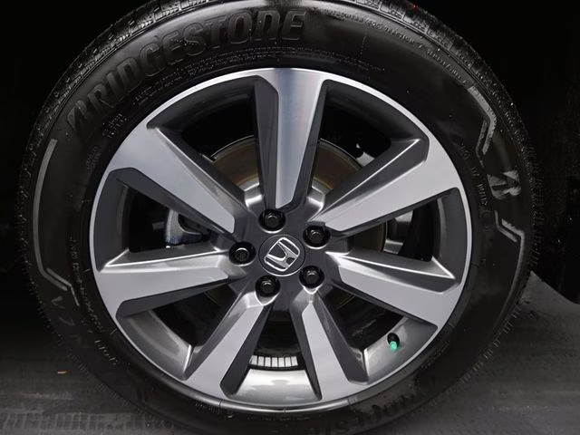2025 Crystal Black Pearl Honda Pilot Elite AWD SUV