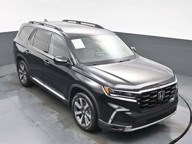 2025 Crystal Black Pearl Honda Pilot Elite AWD SUV