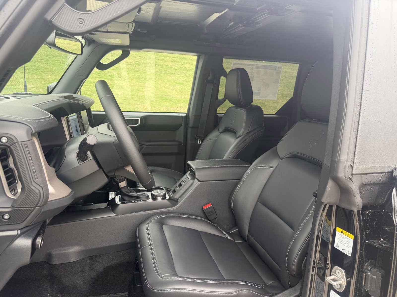 2026 Shadow Black Ford Bronco Outer Banks 4X4 SUV