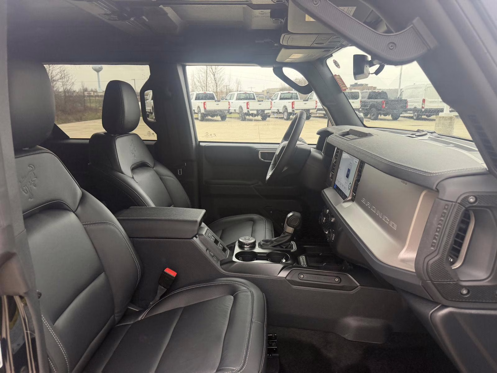 2026 Shadow Black Ford Bronco Outer Banks 4X4 SUV