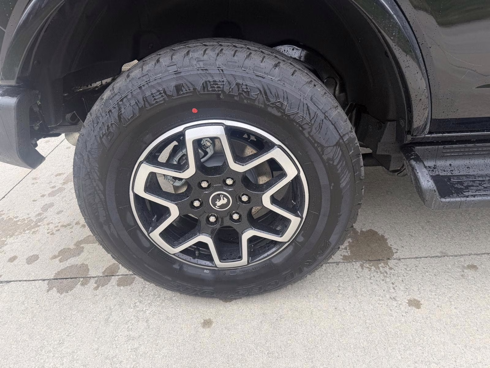 2026 Shadow Black Ford Bronco Outer Banks 4X4 SUV
