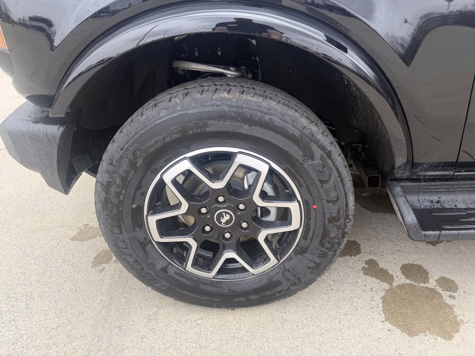 2026 Shadow Black Ford Bronco Outer Banks 4X4 SUV