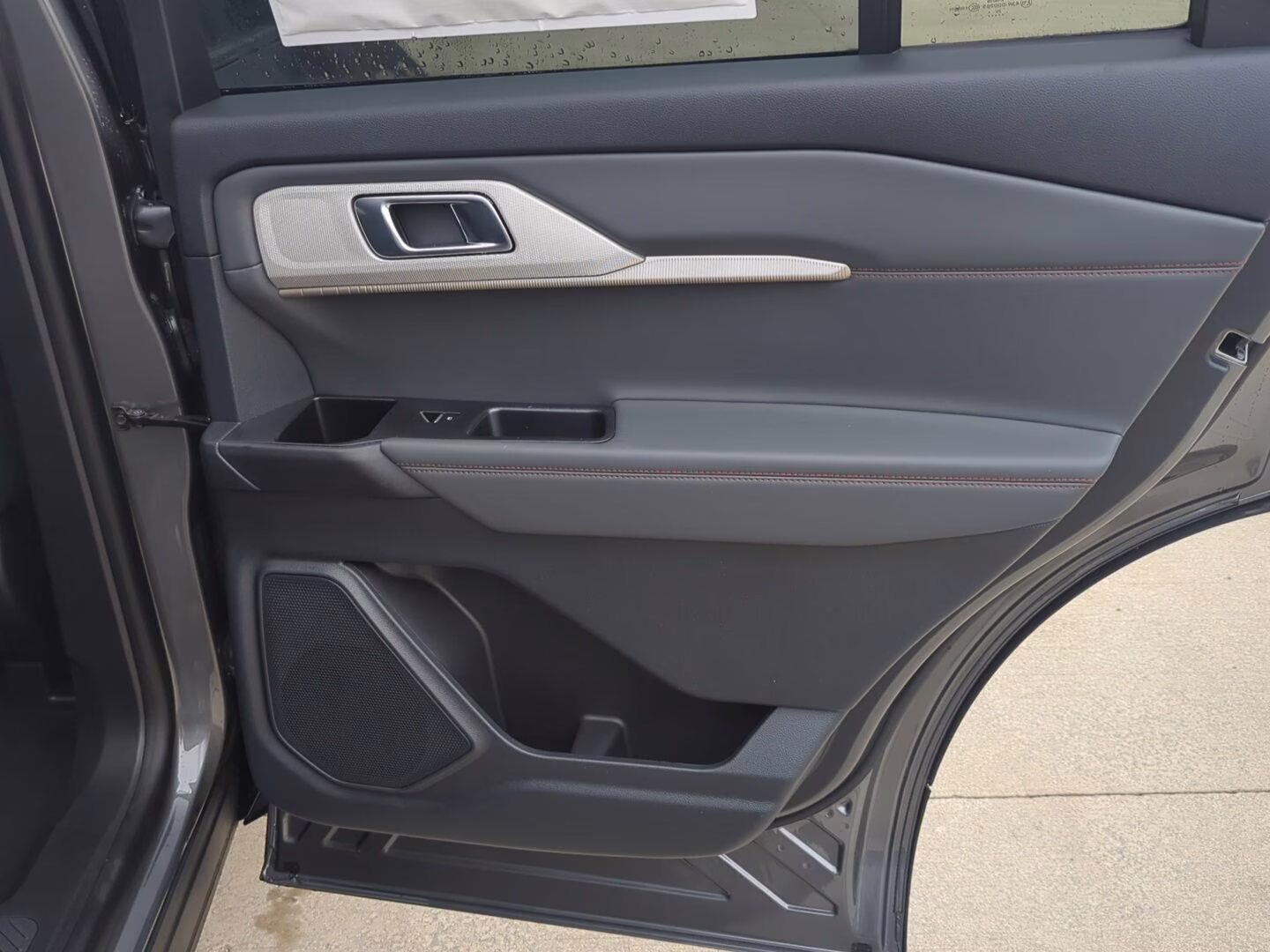 2026 Carbonized Gray Metallic Ford Explorer Active 4X4 SUV