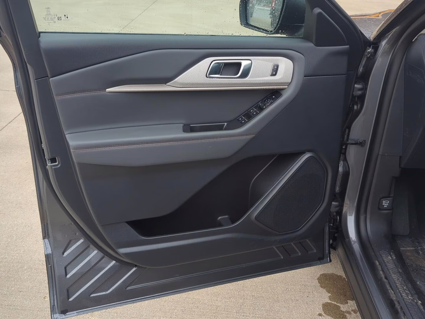 2026 Carbonized Gray Metallic Ford Explorer Active 4X4 SUV