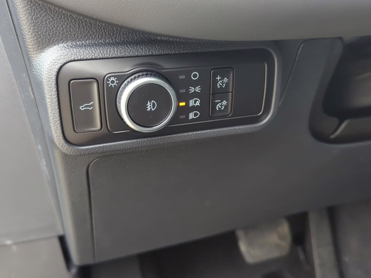 2026 Carbonized Gray Metallic Ford Explorer Active 4X4 SUV