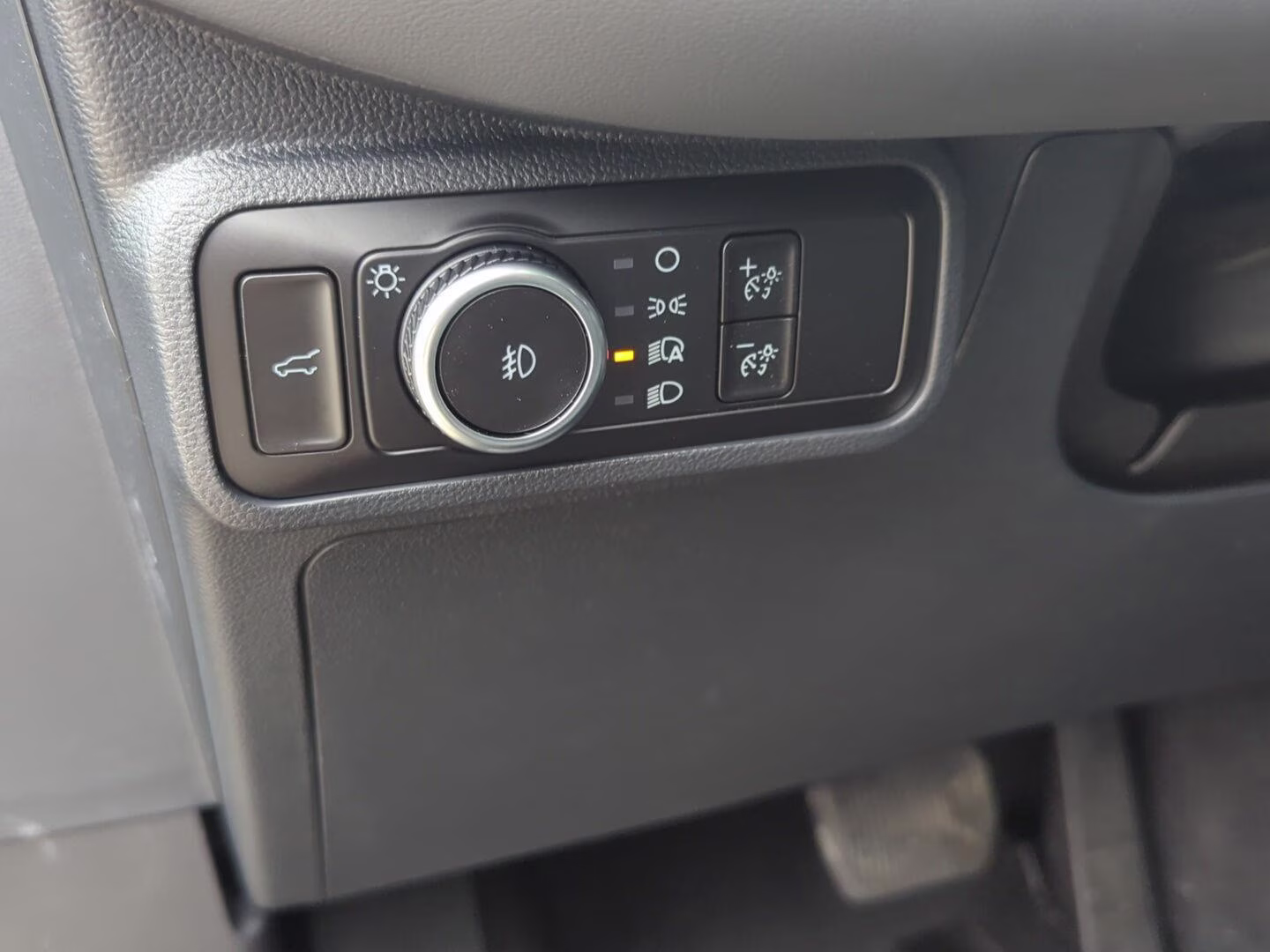 2026 Carbonized Gray Metallic Ford Explorer Active 4X4 SUV