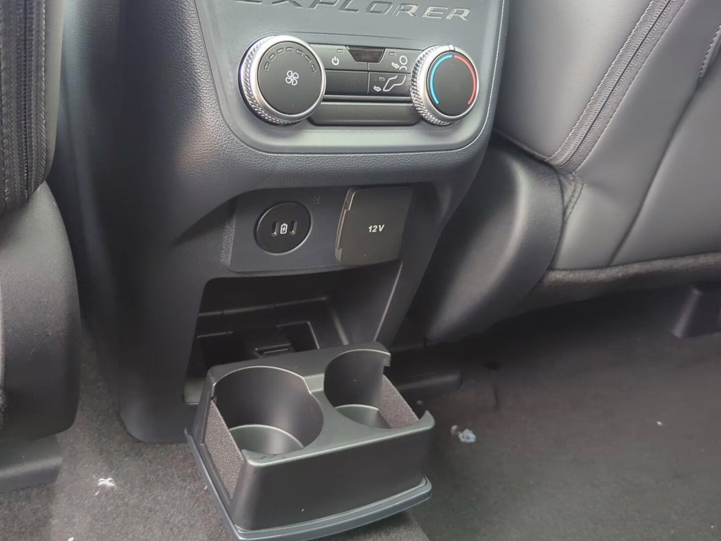 2026 Carbonized Gray Metallic Ford Explorer Active 4X4 SUV