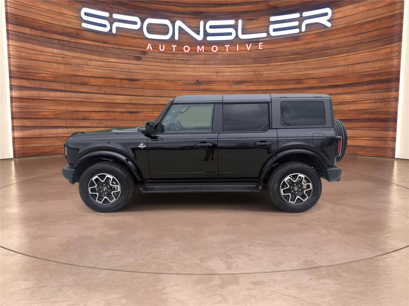 2026 Shadow Black Ford Bronco Outer Banks 4X4 SUV