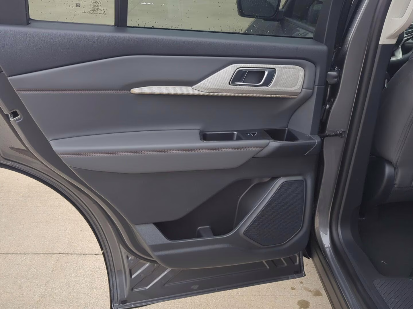 2026 Carbonized Gray Metallic Ford Explorer Active 4X4 SUV