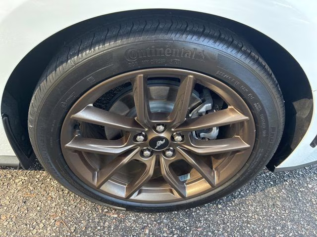 2024 Oxford White Ford Mustang EcoBoost Premium RWD Coupe