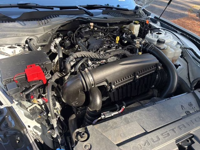 2024 Oxford White Ford Mustang EcoBoost Premium RWD Coupe