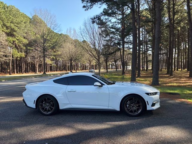 2024 Oxford White Ford Mustang EcoBoost Premium RWD Coupe