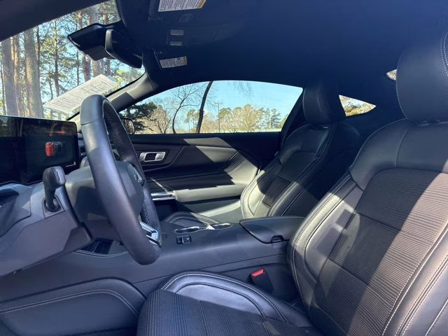 2024 Oxford White Ford Mustang EcoBoost Premium RWD Coupe