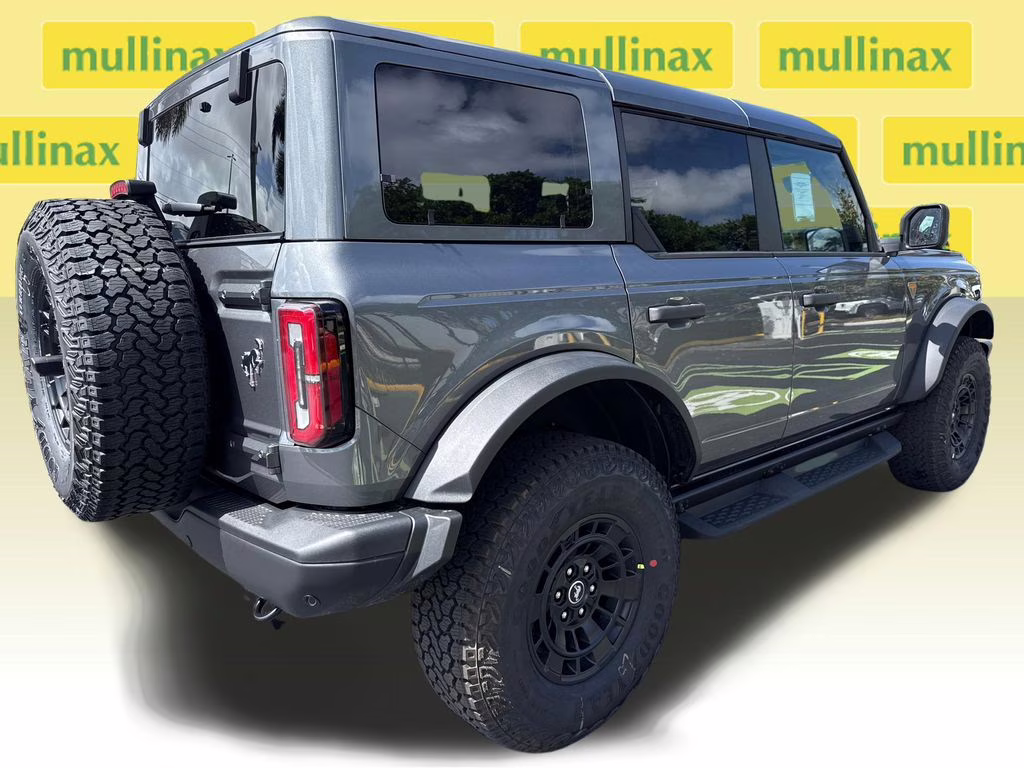 2026 Carbonized Gray Metallic Ford Bronco Badlands 4X4 SUV