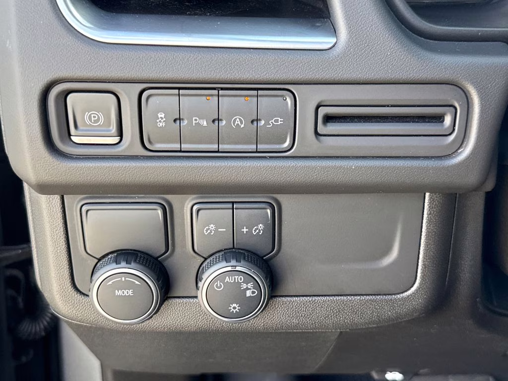 2021 Satin Steel Metallic Chevrolet Suburban LT RWD SUV