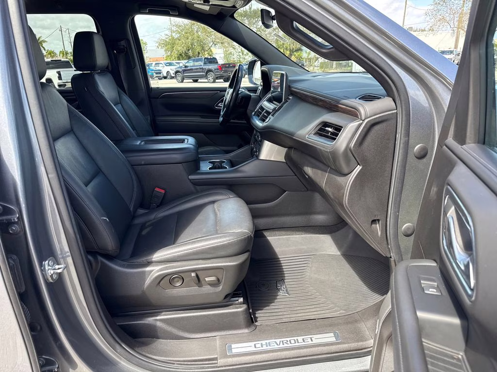 2021 Satin Steel Metallic Chevrolet Suburban LT RWD SUV