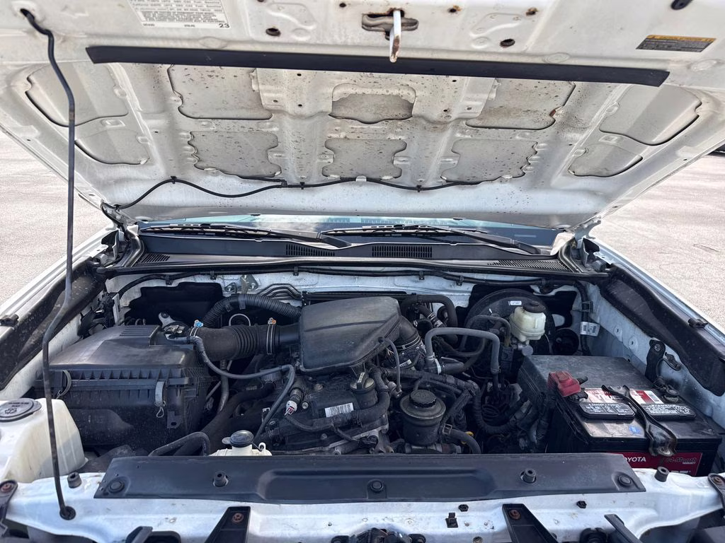 2017 Super White Toyota Tacoma SR RWD Truck