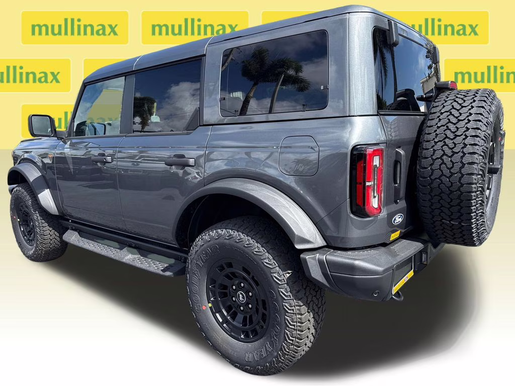 2026 Carbonized Gray Metallic Ford Bronco Badlands 4X4 SUV