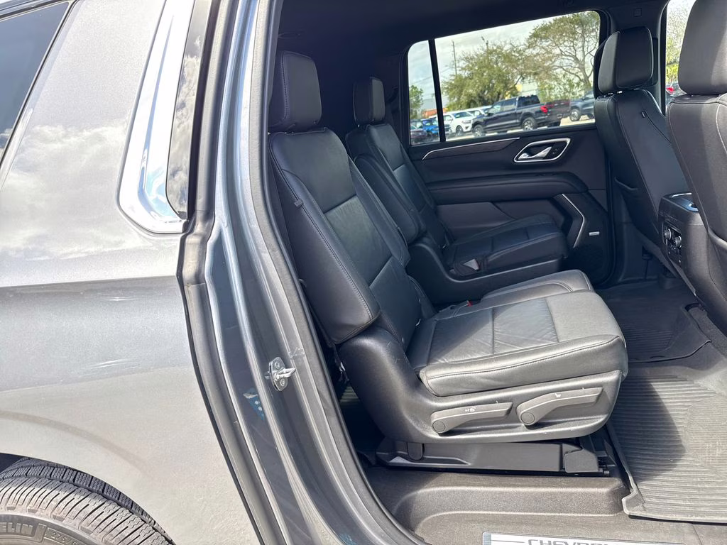 2021 Satin Steel Metallic Chevrolet Suburban LT RWD SUV