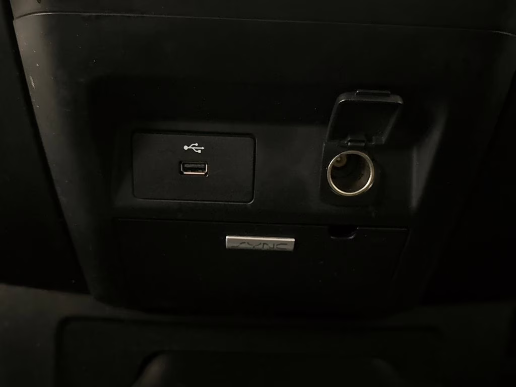 2017 Oxford White Ford F-150 XL RWD Truck