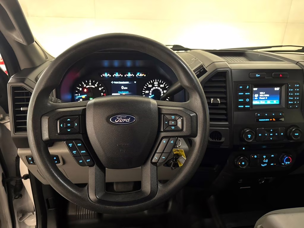 2017 Oxford White Ford F-150 XL RWD Truck