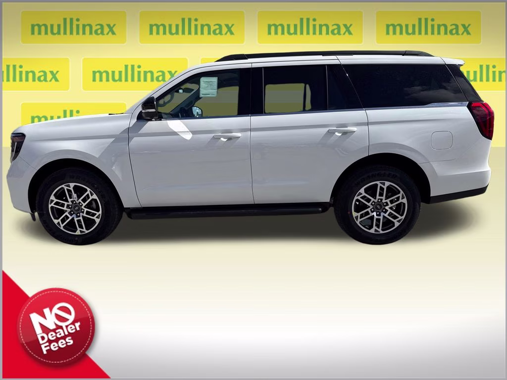 2026 Star White Metallic Tri-Coat Ford Expedition Active RWD SUV