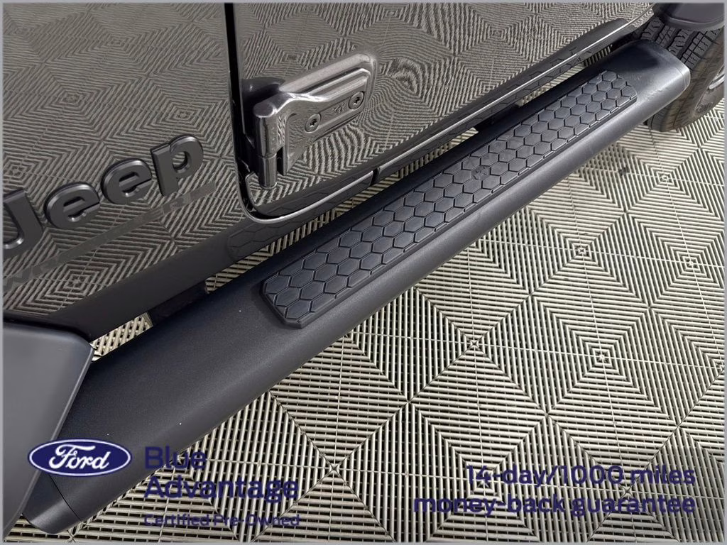 2025 Granite Crystal Metallic Clearcoat Jeep Wrangler Sport 4X4 SUV