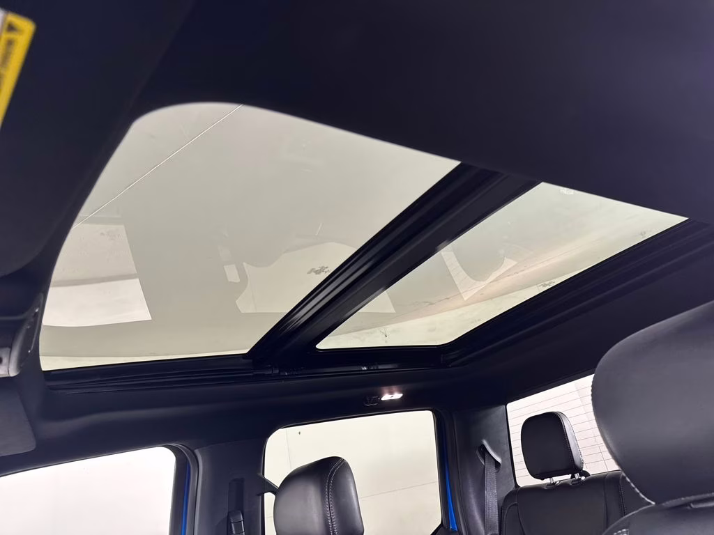 2020 Velocity Blue Metallic Ford F-150 Lariat RWD Truck