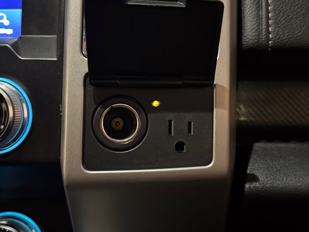 2020 Velocity Blue Metallic Ford F-150 Lariat RWD Truck