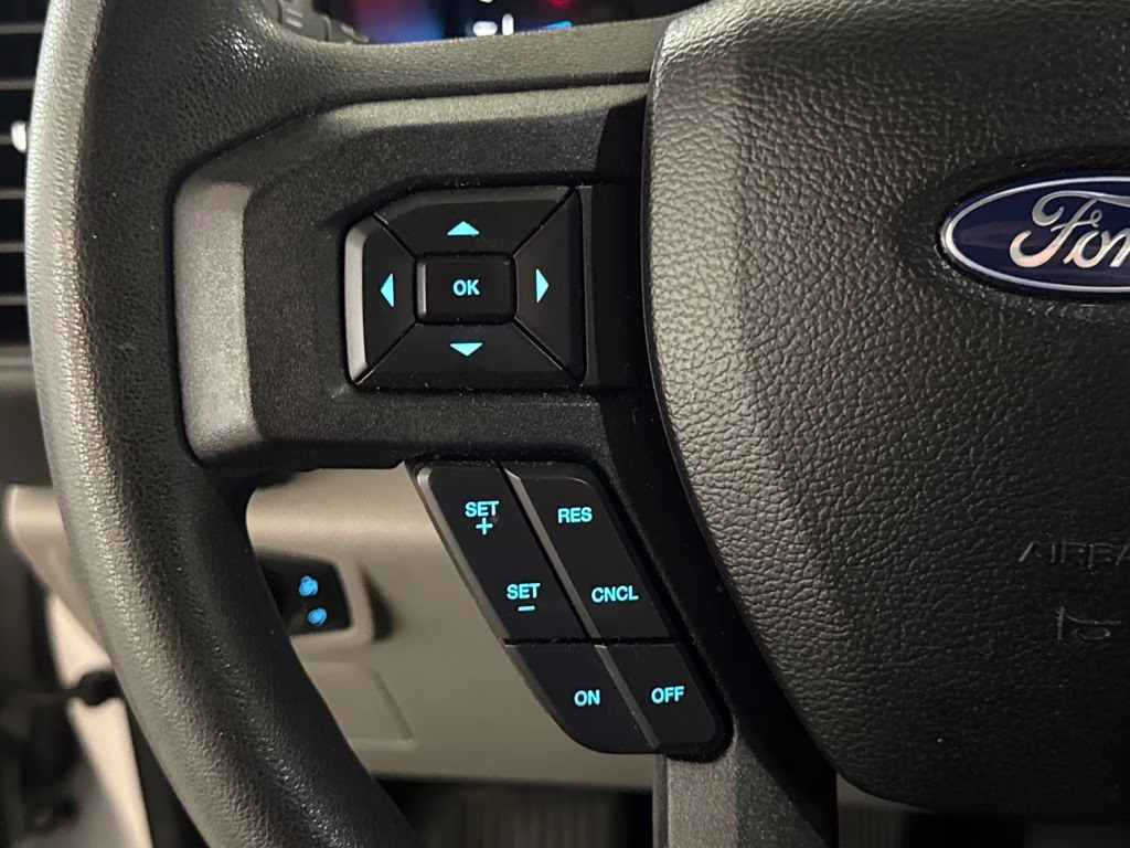 2017 Oxford White Ford F-150 XL RWD Truck