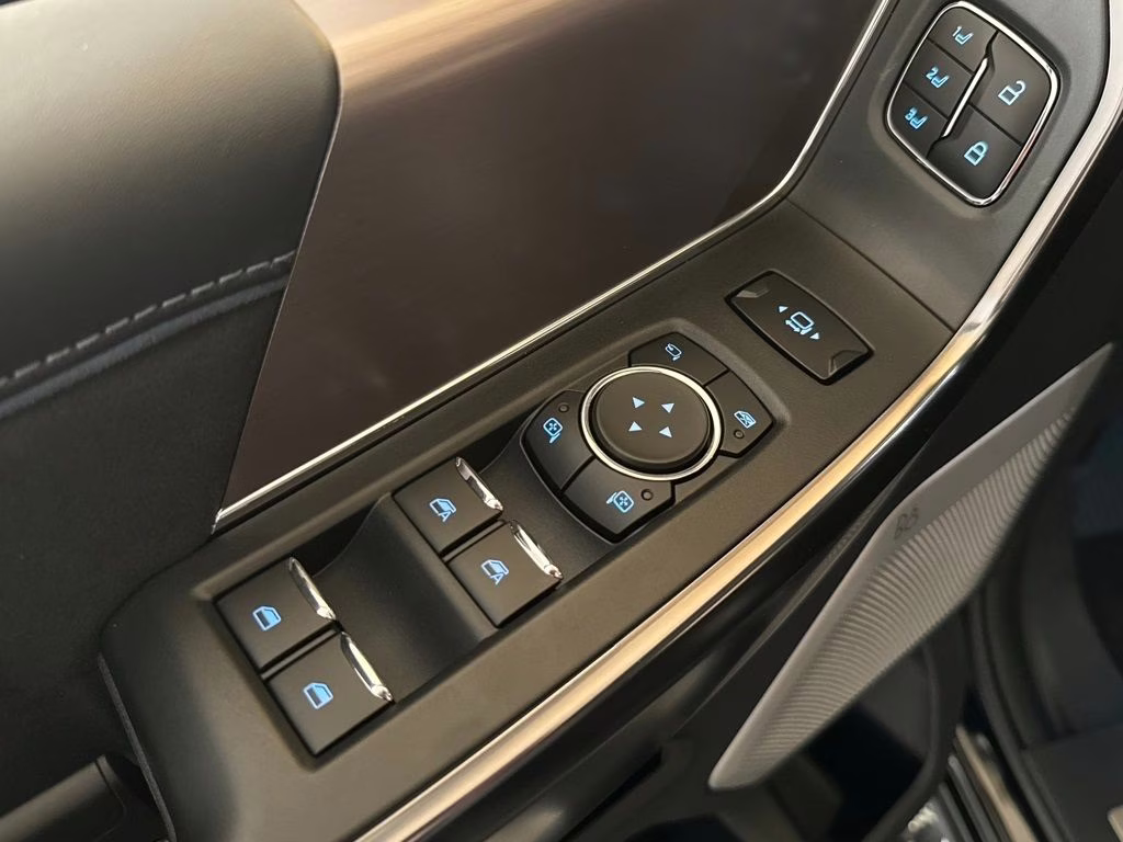 2026 Agate Black Metallic Ford Super Duty F-250 SRW Platinum 4X4 Truck