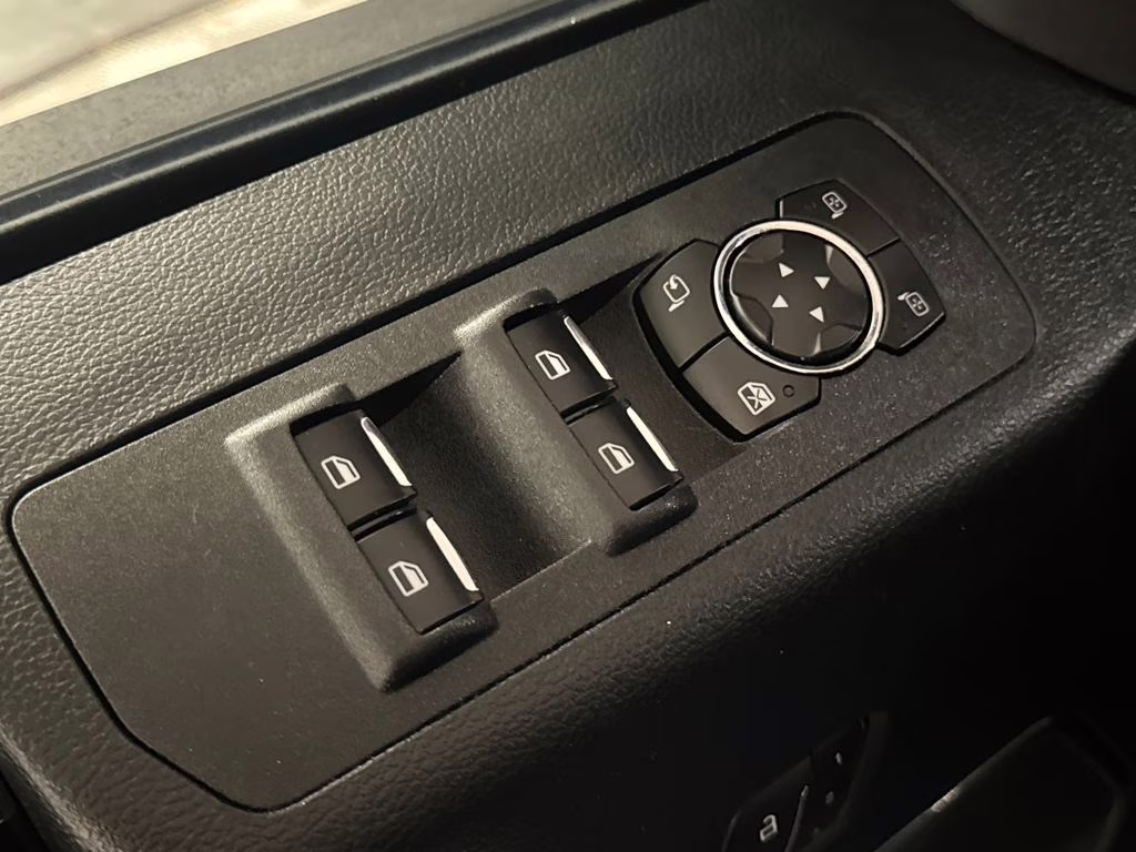 2020 Velocity Blue Metallic Ford F-150 Lariat RWD Truck