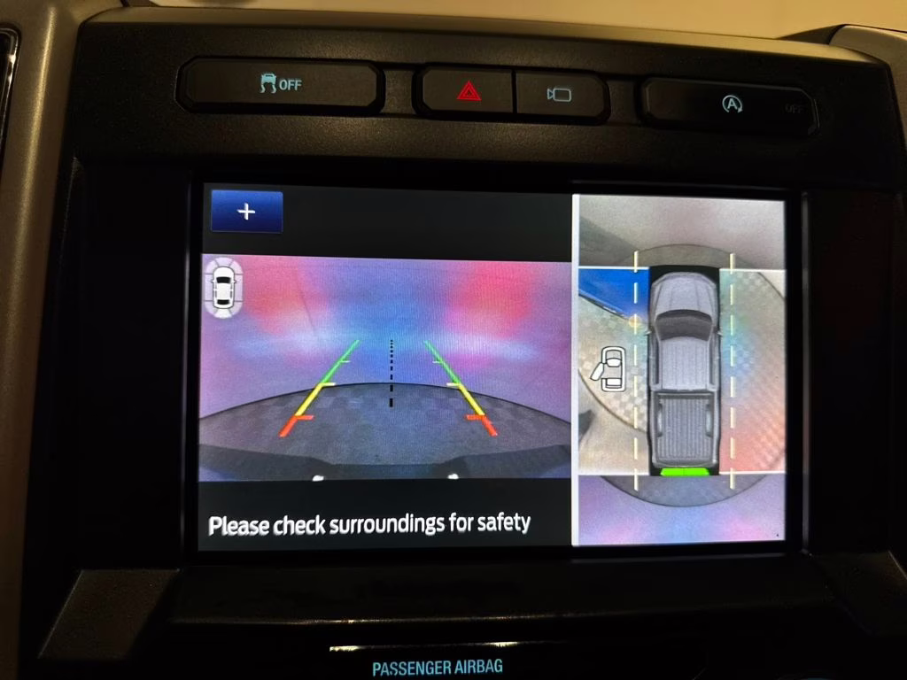 2020 Velocity Blue Metallic Ford F-150 Lariat RWD Truck