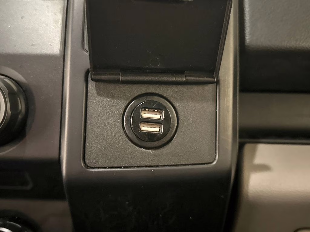 2017 Oxford White Ford F-150 XL RWD Truck