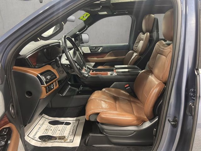 2023 Ocean Drive Blue Metallic Tinted Clearcoat Lincoln Navigator Reserve 4X4 SUV