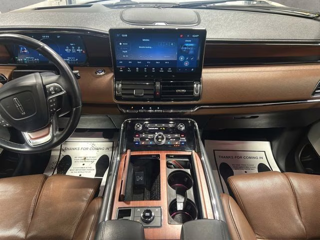 2023 Ocean Drive Blue Metallic Tinted Clearcoat Lincoln Navigator Reserve 4X4 SUV