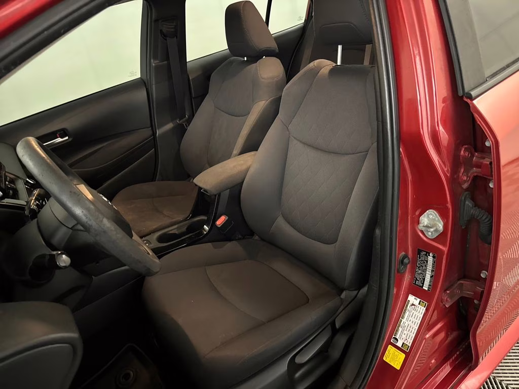 2020 Barcelona Red Metallic Toyota Corolla LE FWD Sedan