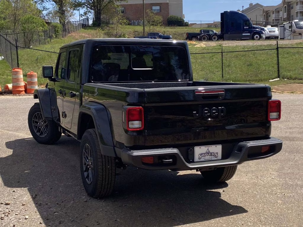 2026 Black Clearcoat Jeep Gladiator Sport S 4X4 Truck