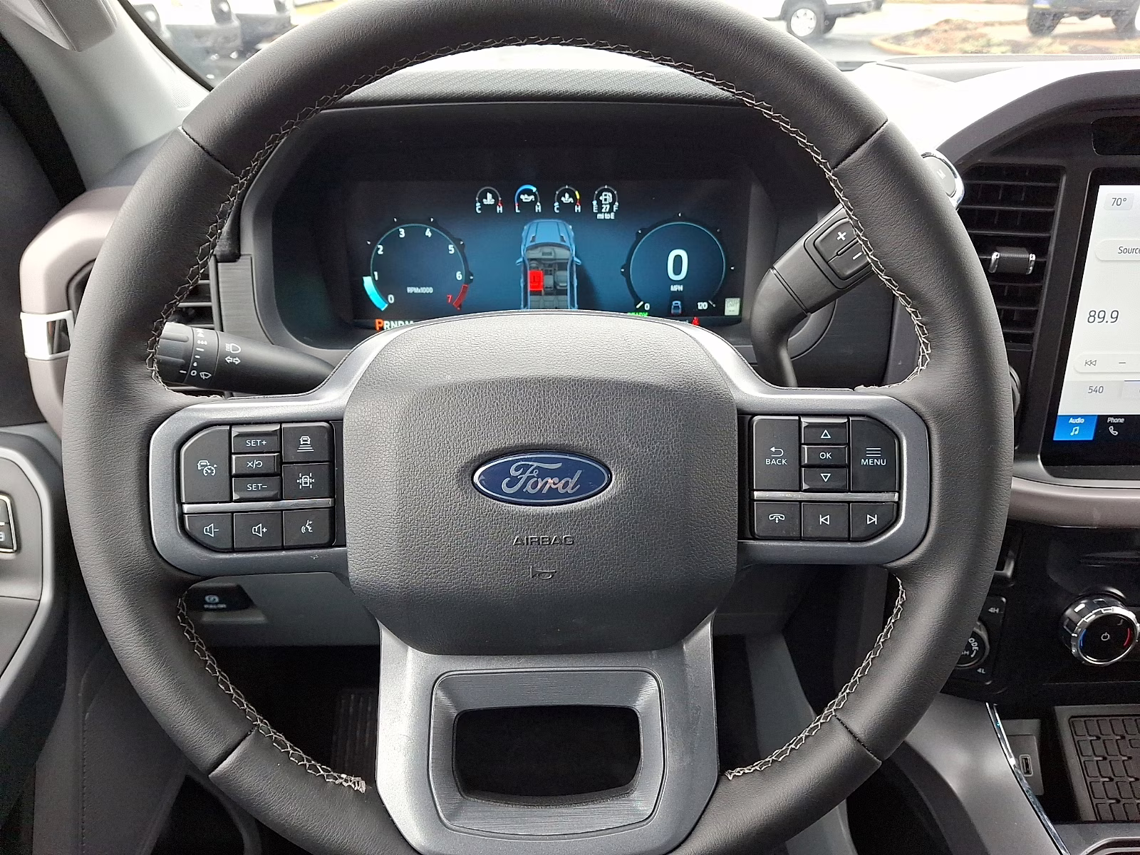 2025 Agate Black Metallic - UM Ford F-150 XLT 4X4