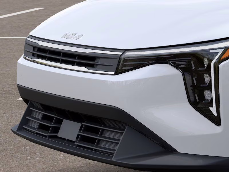 2026 Snow White Pearl Kia K4 LXS FWD Sedan