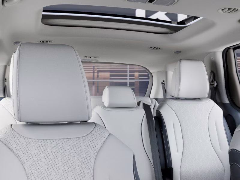 2026 Snow White Pearl Kia Carnival SX FWD Van