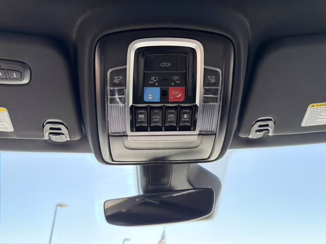 2026 Diamond Black Crystal Pearlcoat Ram 1500 Laramie 4X4 Truck